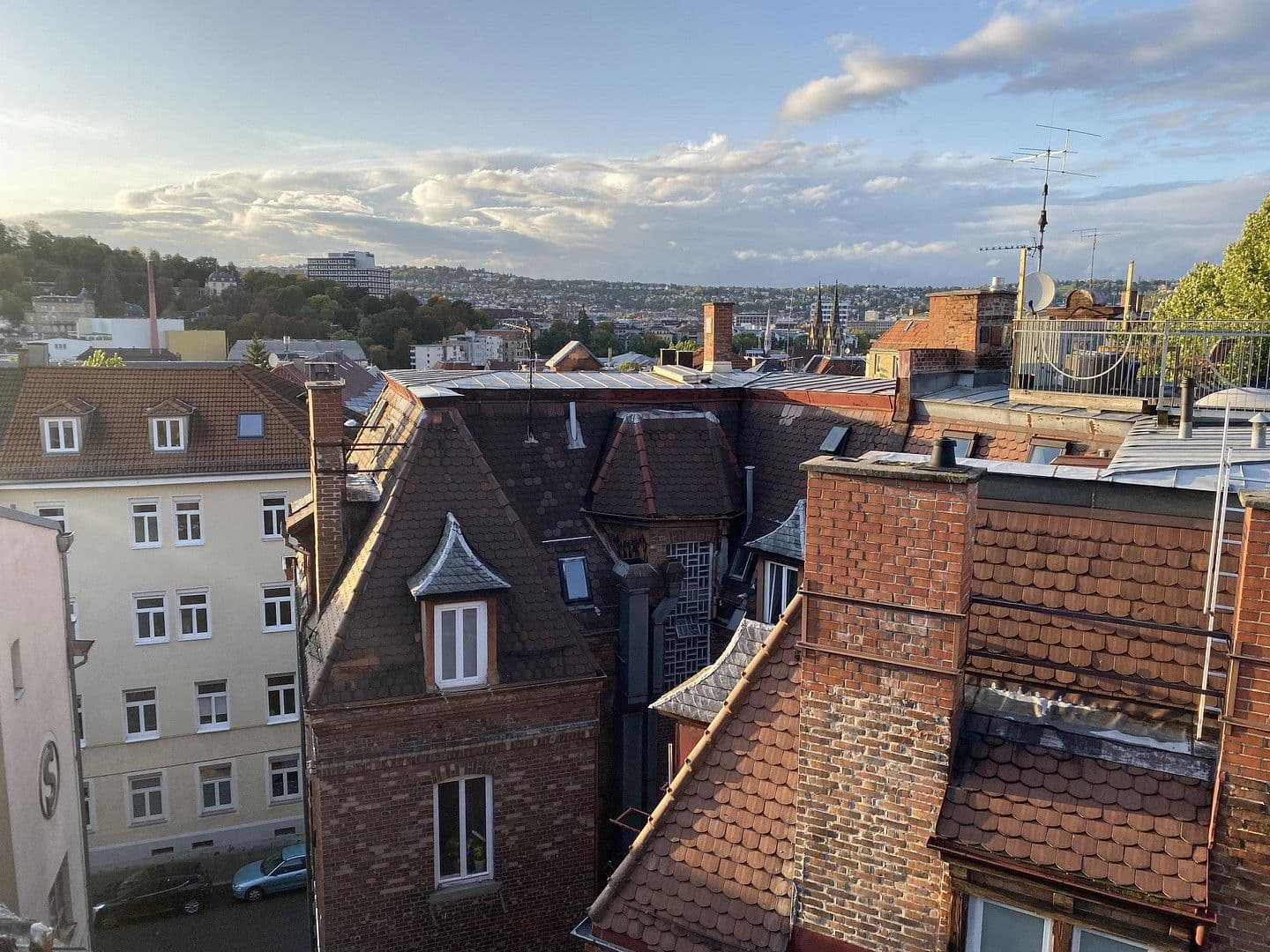 Prenájom kancelárie 70 m², Mozartstr. 51, Stuttgart, Bádensko-Wurttembersko Prenájom kancelárie 70 m², Mozartstr. 51, Stuttgart, Bádensko-Wurttembersko