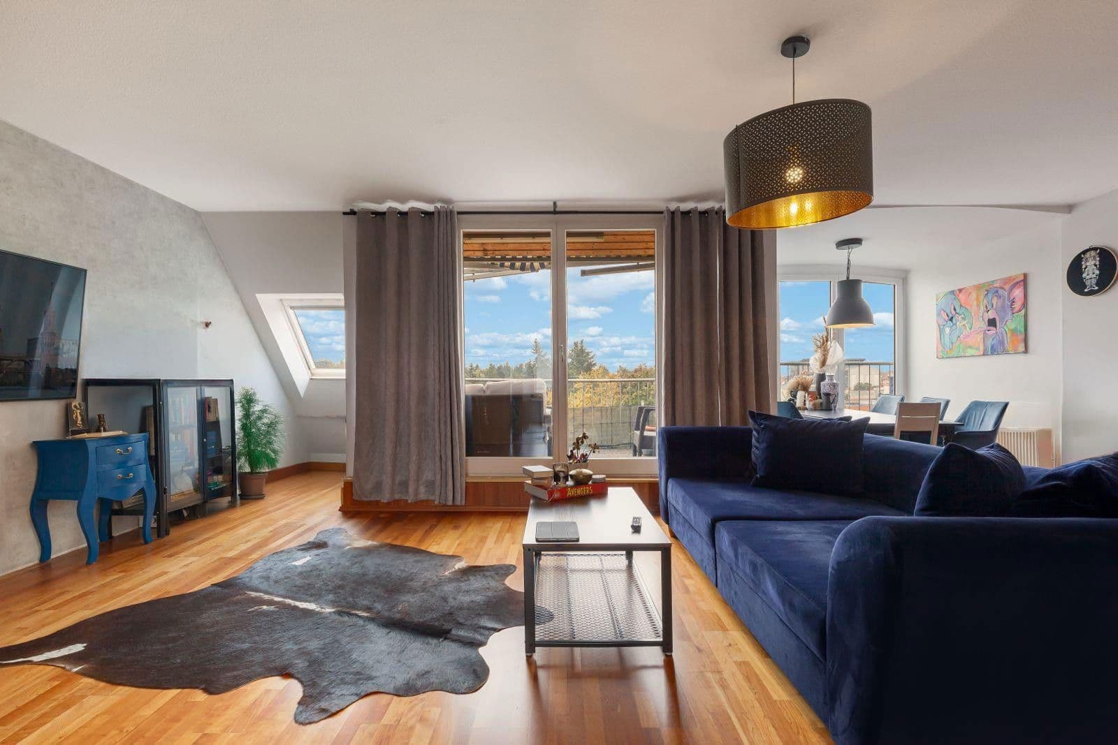 Predaj bytu 3-izbový 93 m², Berlin, Berlín Predaj bytu 3-izbový 93 m², Berlin, Berlín