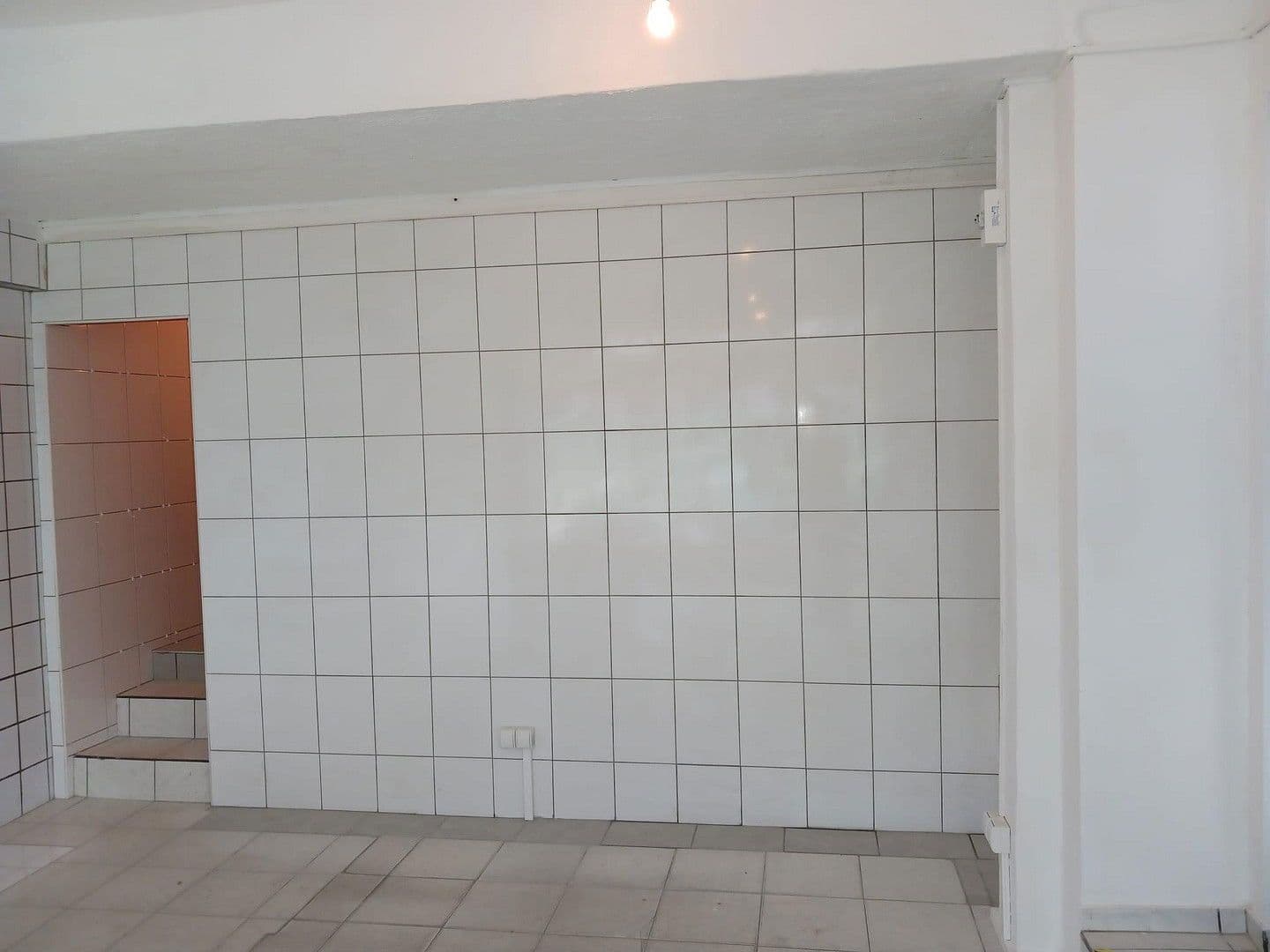 Prenájom nebytového priestoru 80 m², Rheydter Str. 144, Mönchengladbach, Severné Porýnie - Westfálsko Prenájom nebytového priestoru 80 m², Rheydter Str. 144, Mönchengladbach, Severné Porýnie - Westfálsko