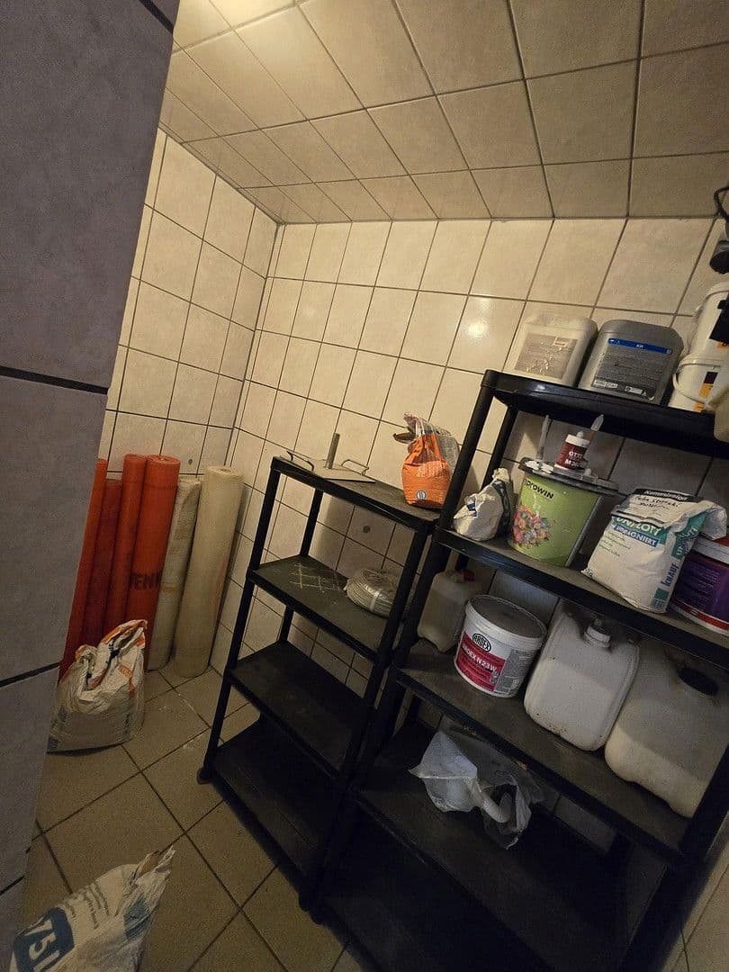 Prenájom nebytového priestoru 80 m², Rheydter Str. 144, Mönchengladbach, Severné Porýnie - Westfálsko Prenájom nebytového priestoru 80 m², Rheydter Str. 144, Mönchengladbach, Severné Porýnie - Westfálsko