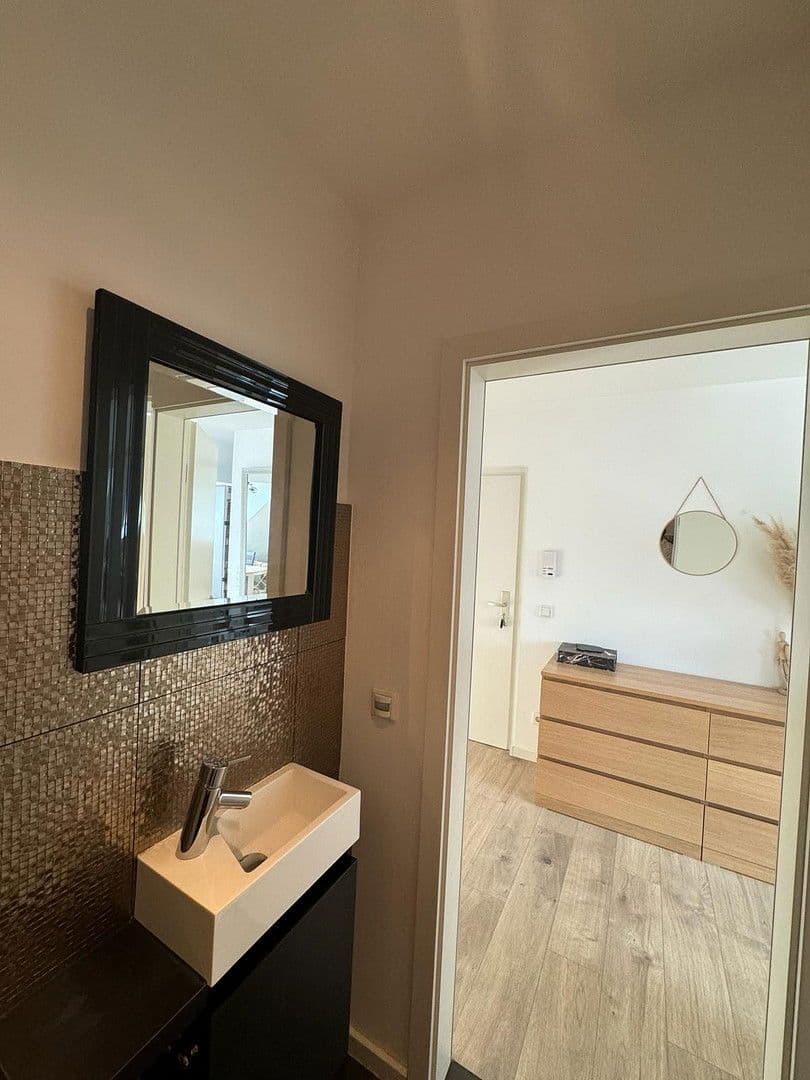 Prenájom bytu 2-izbový 78 m², Dohlenweg 19, Köln, Severné Porýnie - Westfálsko Prenájom bytu 2-izbový 78 m², Dohlenweg 19, Köln, Severné Porýnie - Westfálsko