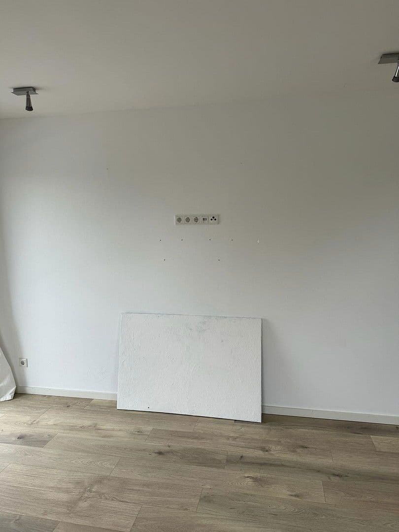 Prenájom bytu 2-izbový 78 m², Dohlenweg 19, Köln, Severné Porýnie - Westfálsko Prenájom bytu 2-izbový 78 m², Dohlenweg 19, Köln, Severné Porýnie - Westfálsko