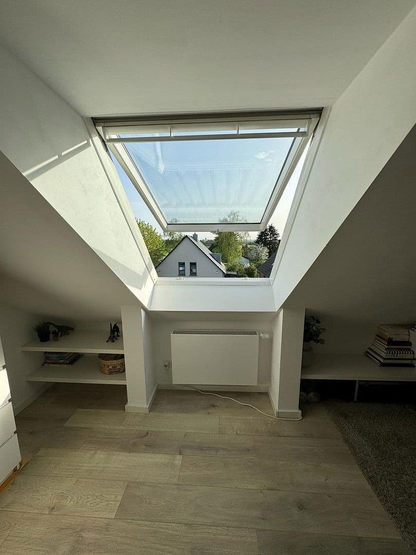 Prenájom bytu 2-izbový 78 m², Dohlenweg 19, Köln, Severné Porýnie - Westfálsko Prenájom bytu 2-izbový 78 m², Dohlenweg 19, Köln, Severné Porýnie - Westfálsko