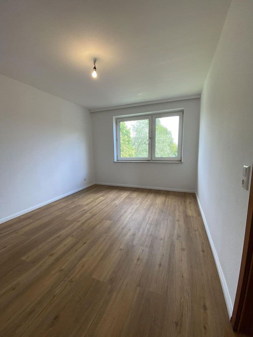 Prenájom bytu 2-izbový 67 m², Rissener Straße 71, Wedel, Šlezvicko-Holštajnsko Prenájom bytu 2-izbový 67 m², Rissener Straße 71, Wedel, Šlezvicko-Holštajnsko