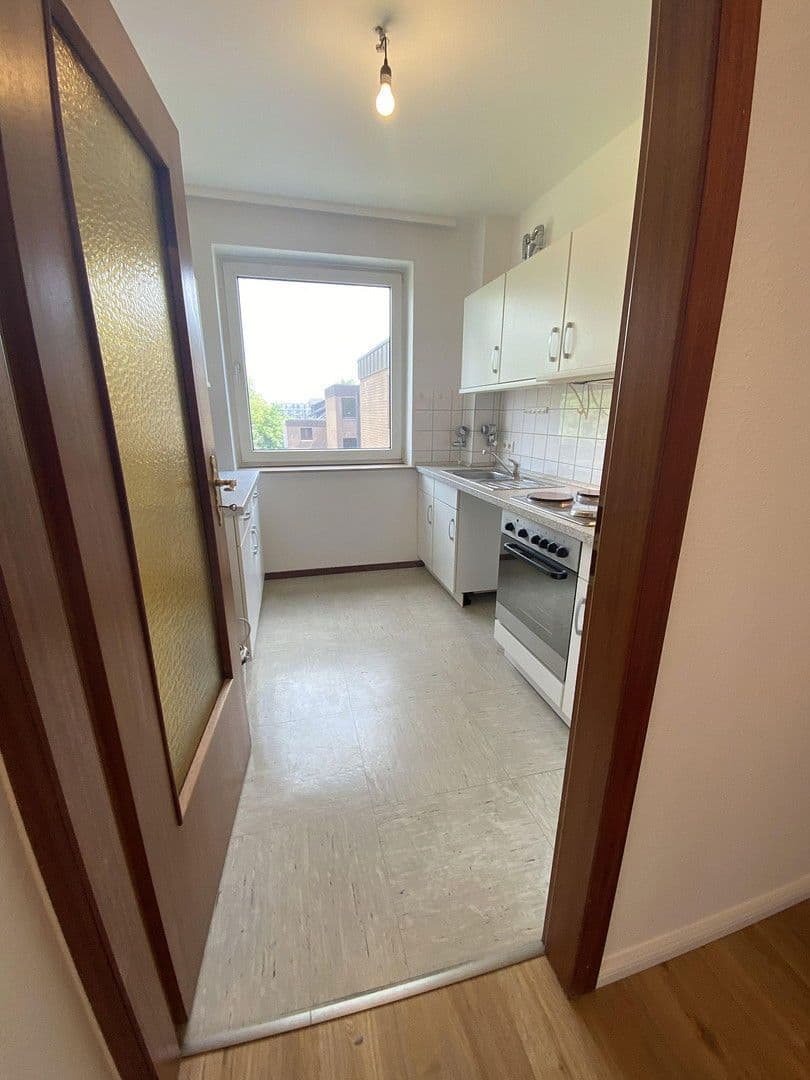 Prenájom bytu 2-izbový 67 m², Rissener Straße 71, Wedel, Šlezvicko-Holštajnsko Prenájom bytu 2-izbový 67 m², Rissener Straße 71, Wedel, Šlezvicko-Holštajnsko