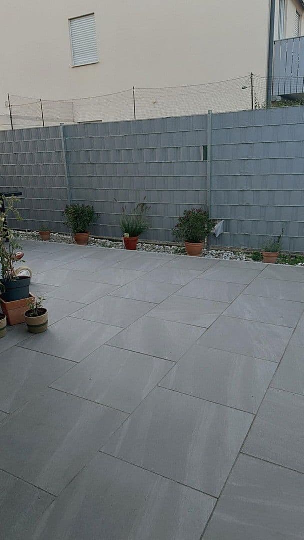 Prenájom bytu 3-izbový 117 m², Schrobenhausener Str. 32, Ingolstadt, Bavorsko Prenájom bytu 3-izbový 117 m², Schrobenhausener Str. 32, Ingolstadt, Bavorsko