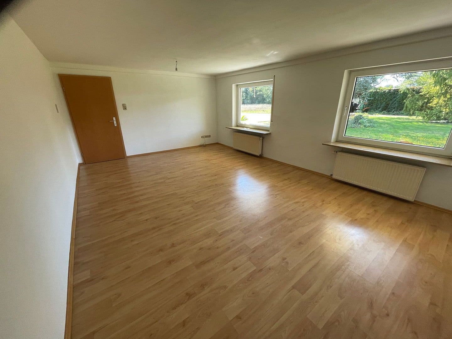 Prenájom bytu 2-izbový 69 m², Wiesbaden-Breckenheim, Hesensko Prenájom bytu 2-izbový 69 m², Wiesbaden-Breckenheim, Hesensko