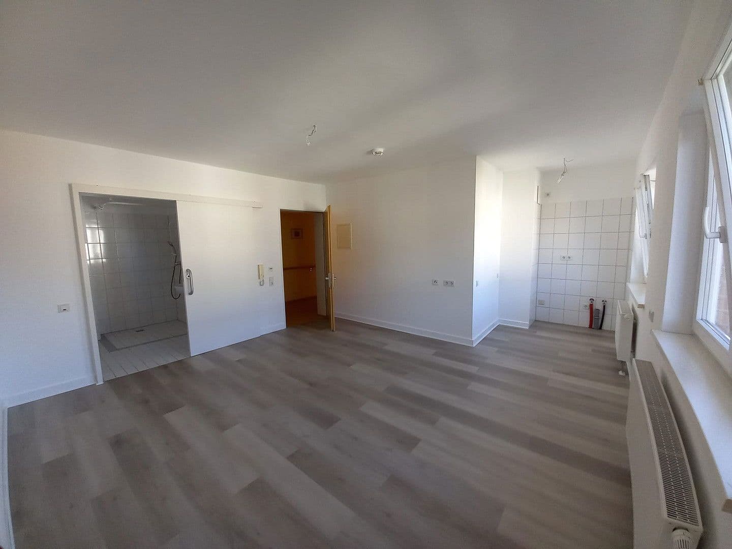 Prenájom bytu 1-izbový 26 m², Rathenaustraße 1 - (E3+E4+E10), Wuppertal, Severné Porýnie - Westfálsko Prenájom bytu 1-izbový 26 m², Rathenaustraße 1 - (E3+E4+E10), Wuppertal, Severné Porýnie - Westfálsko