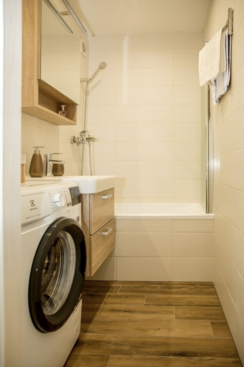 Prenájom bytu 2-izbový 39 m², Bryksova, Praha, Praha Prenájom bytu 2-izbový 39 m², Bryksova, Praha, Praha