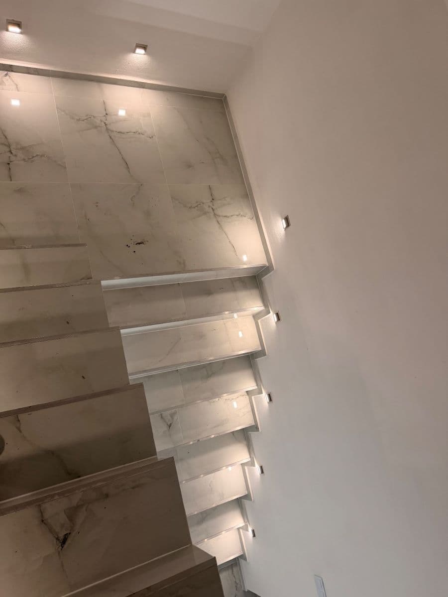 Predaj domu 96 m², pozemek 1.320 m², Sadová, Královéhradecký kraj Predaj domu 96 m², pozemek 1.320 m², Sadová, Královéhradecký kraj