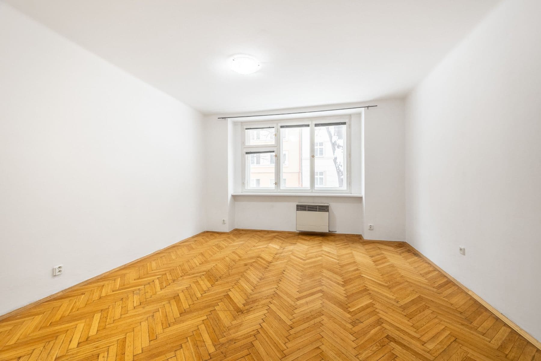 Predaj bytu 2-izbový 57 m², Žerotínova, Praha, Praha Predaj bytu 2-izbový 57 m², Žerotínova, Praha, Praha