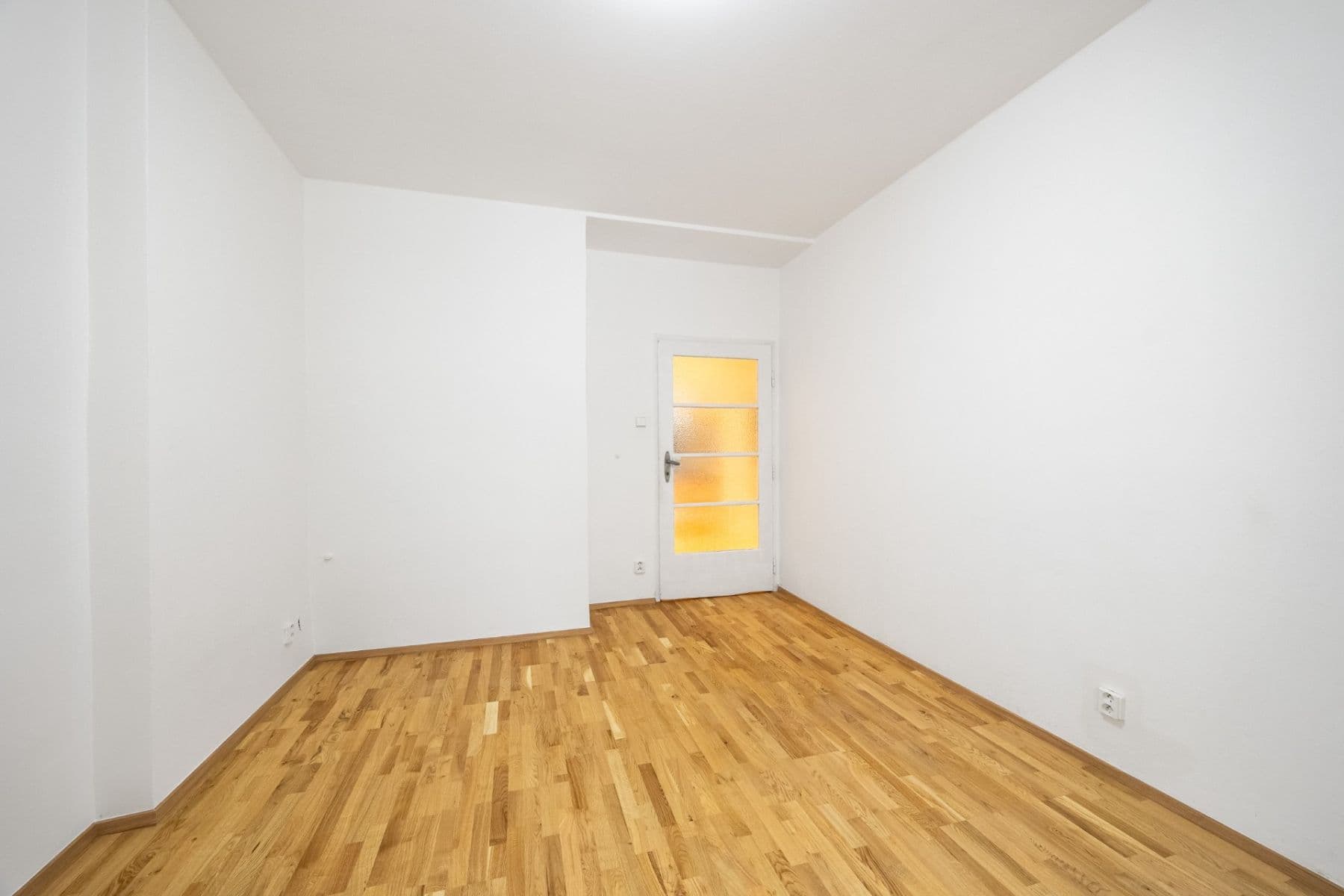 Predaj bytu 2-izbový 57 m², Žerotínova, Praha, Praha Predaj bytu 2-izbový 57 m², Žerotínova, Praha, Praha