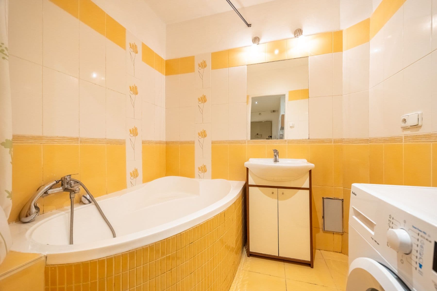Predaj bytu 2-izbový 57 m², Žerotínova, Praha, Praha Predaj bytu 2-izbový 57 m², Žerotínova, Praha, Praha