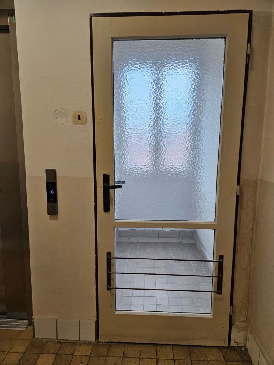 Predaj bytu 3-izbový 84 m², Ortenovo náměstí, Praha, Praha Predaj bytu 3-izbový 84 m², Ortenovo náměstí, Praha, Praha