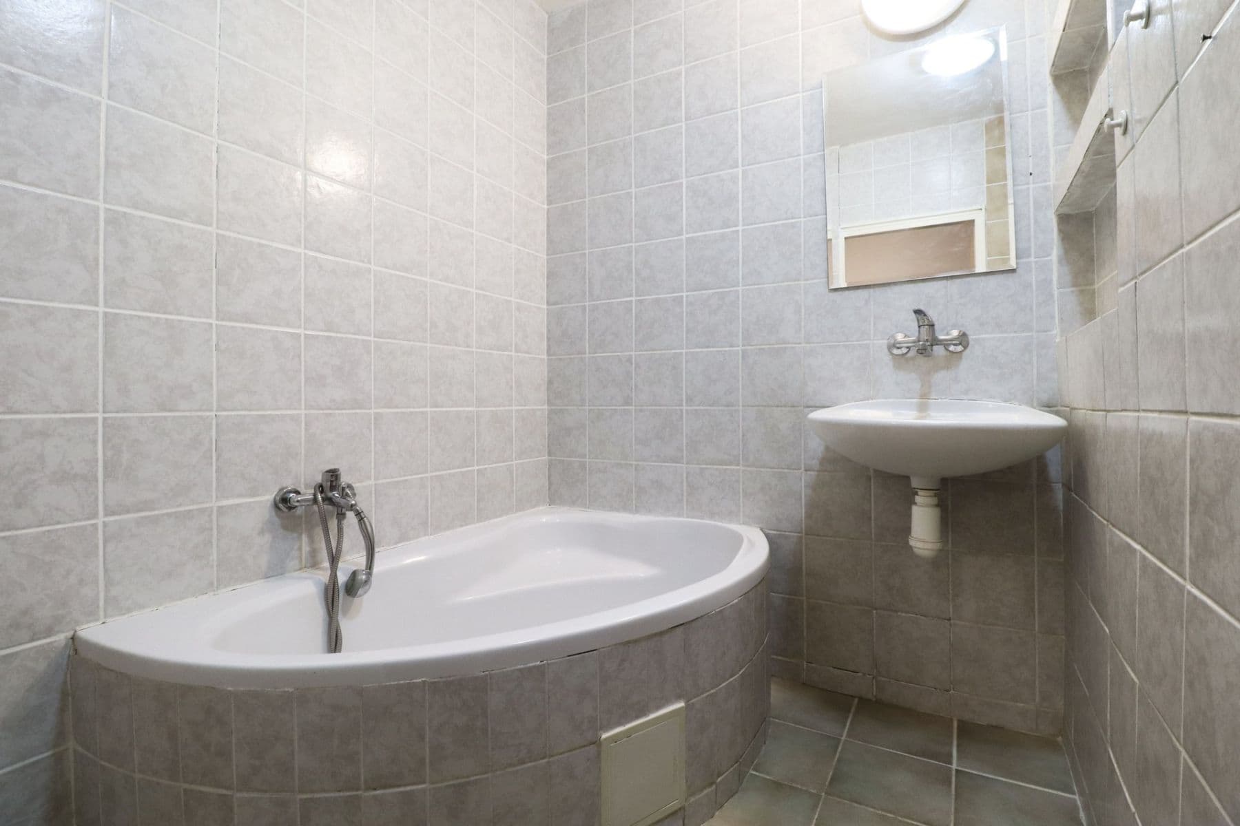 Prenájom bytu 3-izbový 65 m², Brandlova, Praha, Praha Prenájom bytu 3-izbový 65 m², Brandlova, Praha, Praha