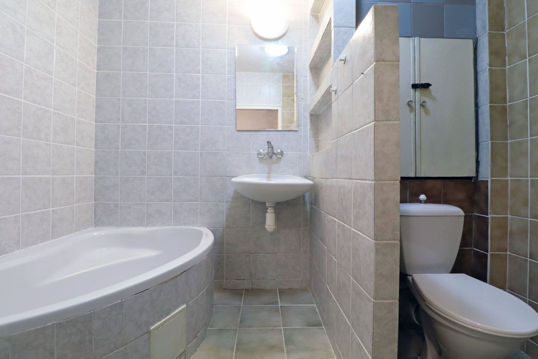 Prenájom bytu 3-izbový 65 m², Brandlova, Praha, Praha Prenájom bytu 3-izbový 65 m², Brandlova, Praha, Praha