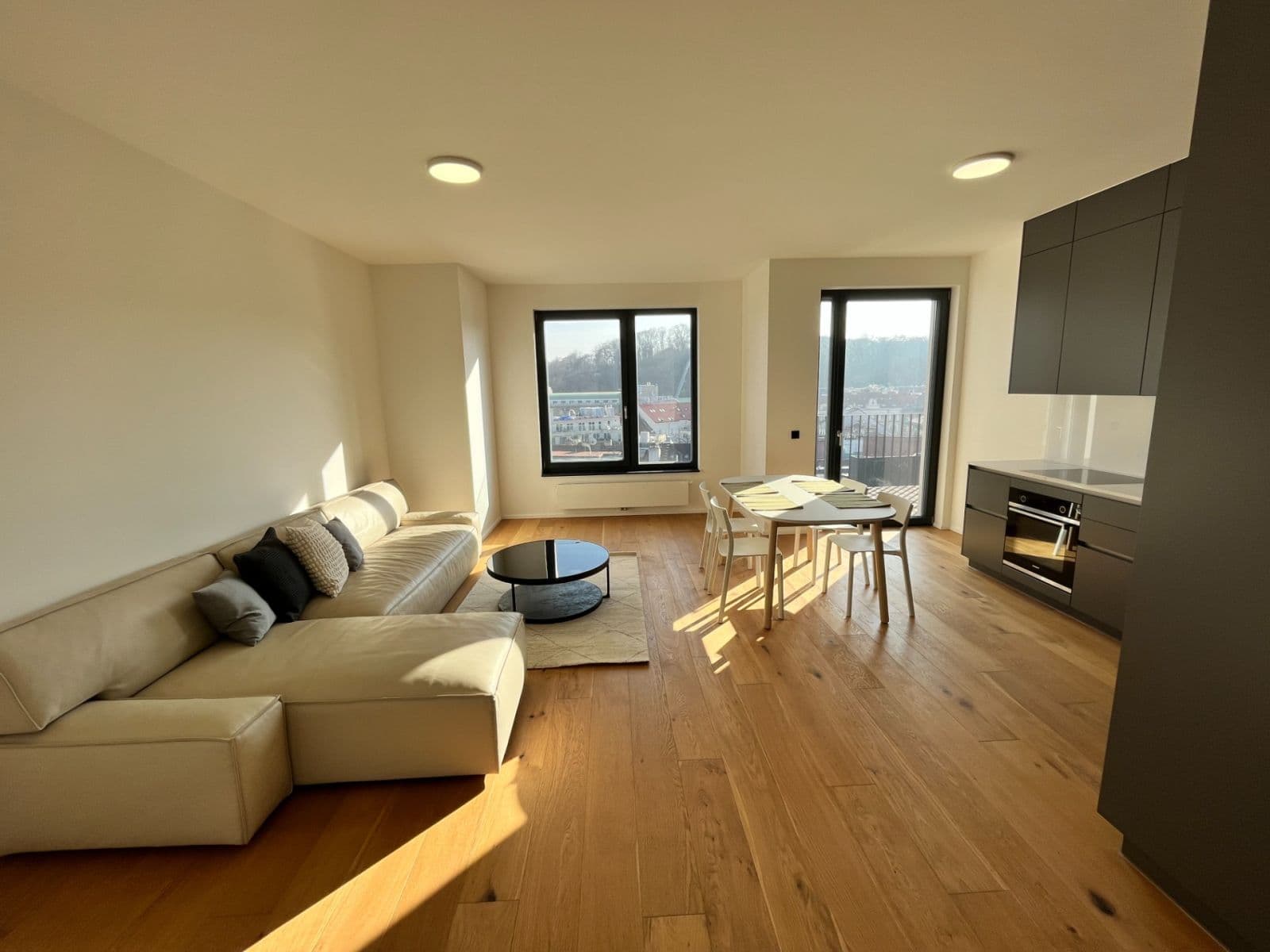 Predaj bytu 3-izbový 88 m², Grafická, Praha, Praha Predaj bytu 3-izbový 88 m², Grafická, Praha, Praha