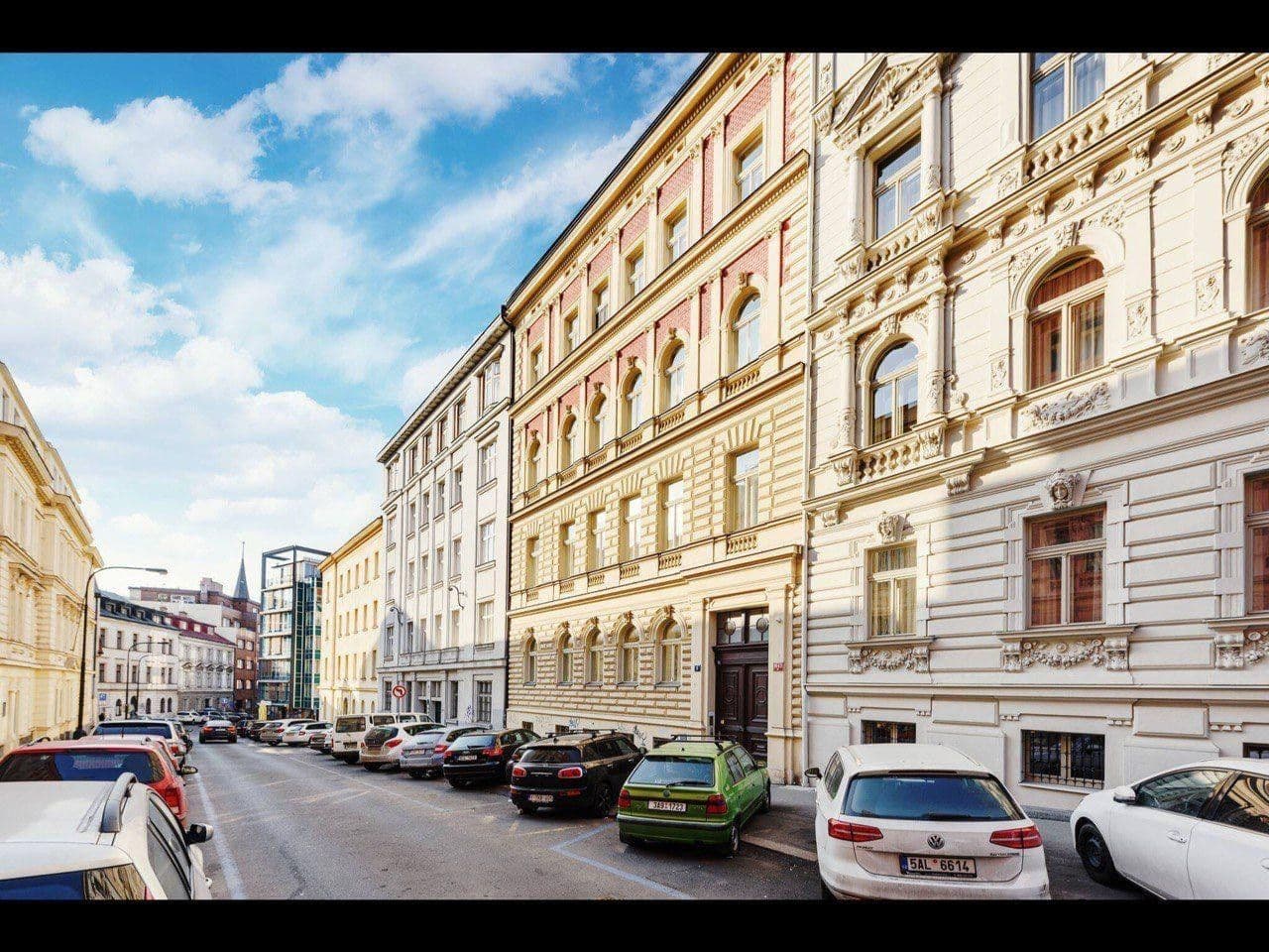 Prenájom bytu 2-izbový 49 m², Hálkova, Praha, Praha Prenájom bytu 2-izbový 49 m², Hálkova, Praha, Praha