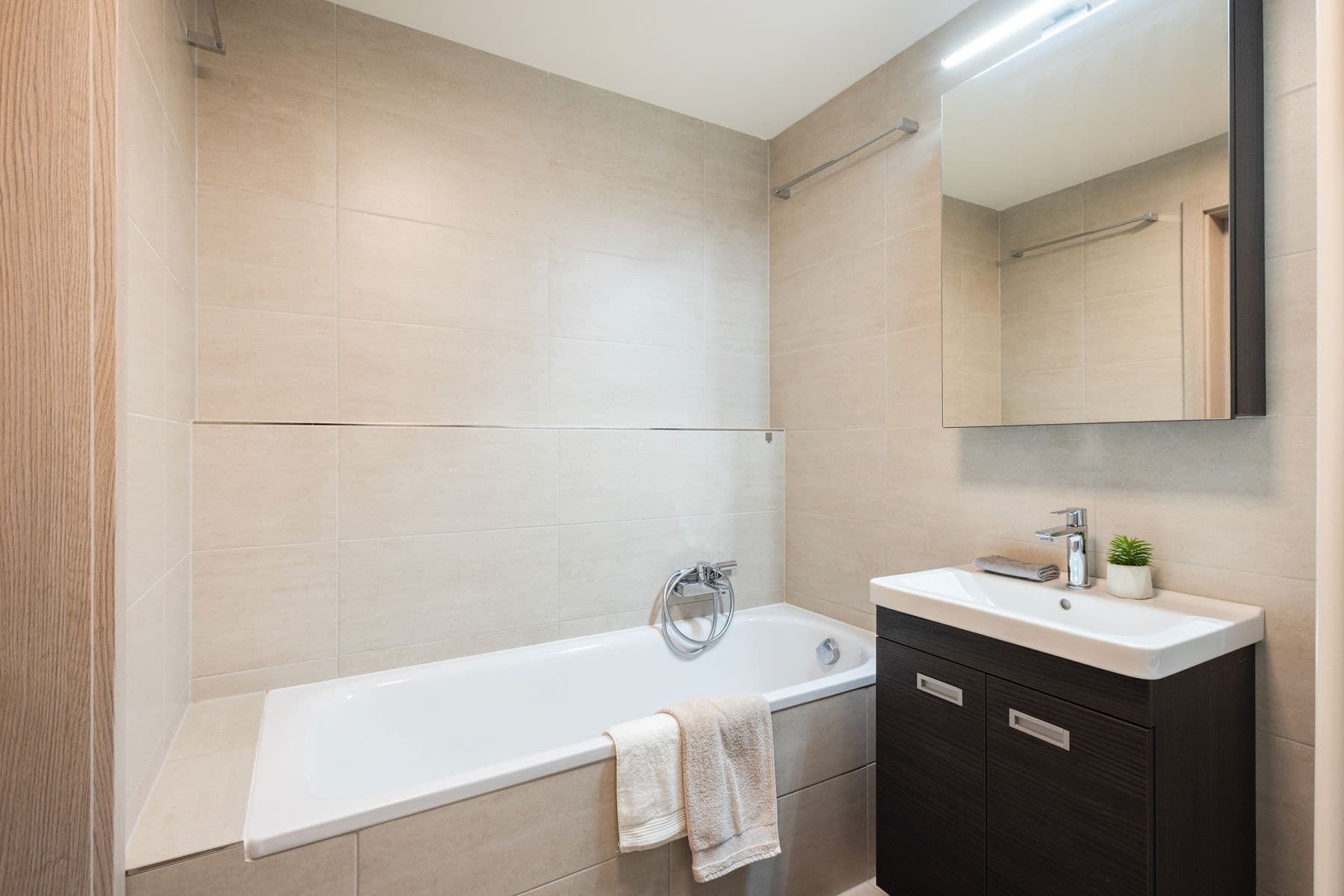 Predaj bytu 4-izbový 177 m², Strnadových, Praha, Praha Predaj bytu 4-izbový 177 m², Strnadových, Praha, Praha