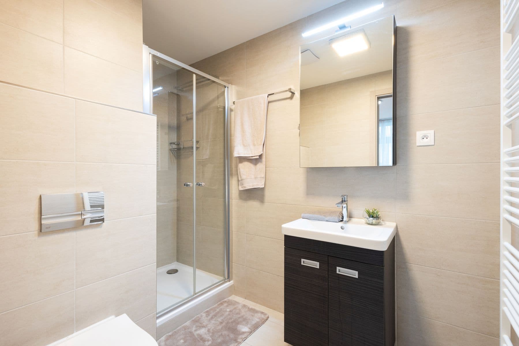 Predaj bytu 4-izbový 177 m², Strnadových, Praha, Praha Predaj bytu 4-izbový 177 m², Strnadových, Praha, Praha