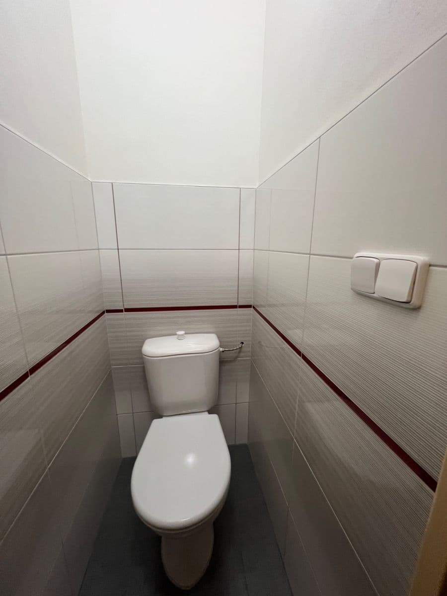 Predaj bytu 3-izbový 59 m², 4. května, Vsetín, Zlínský kraj Predaj bytu 3-izbový 59 m², 4. května, Vsetín, Zlínský kraj