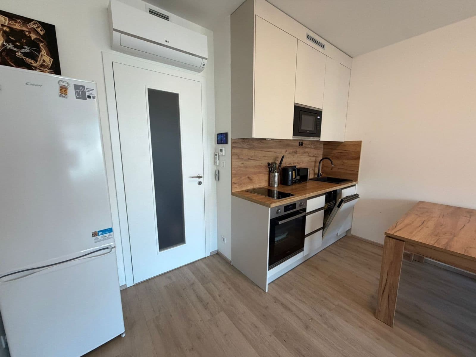 Prenájom bytu 1-izbový 33 m², Tetauerova, Praha, Praha Prenájom bytu 1-izbový 33 m², Tetauerova, Praha, Praha