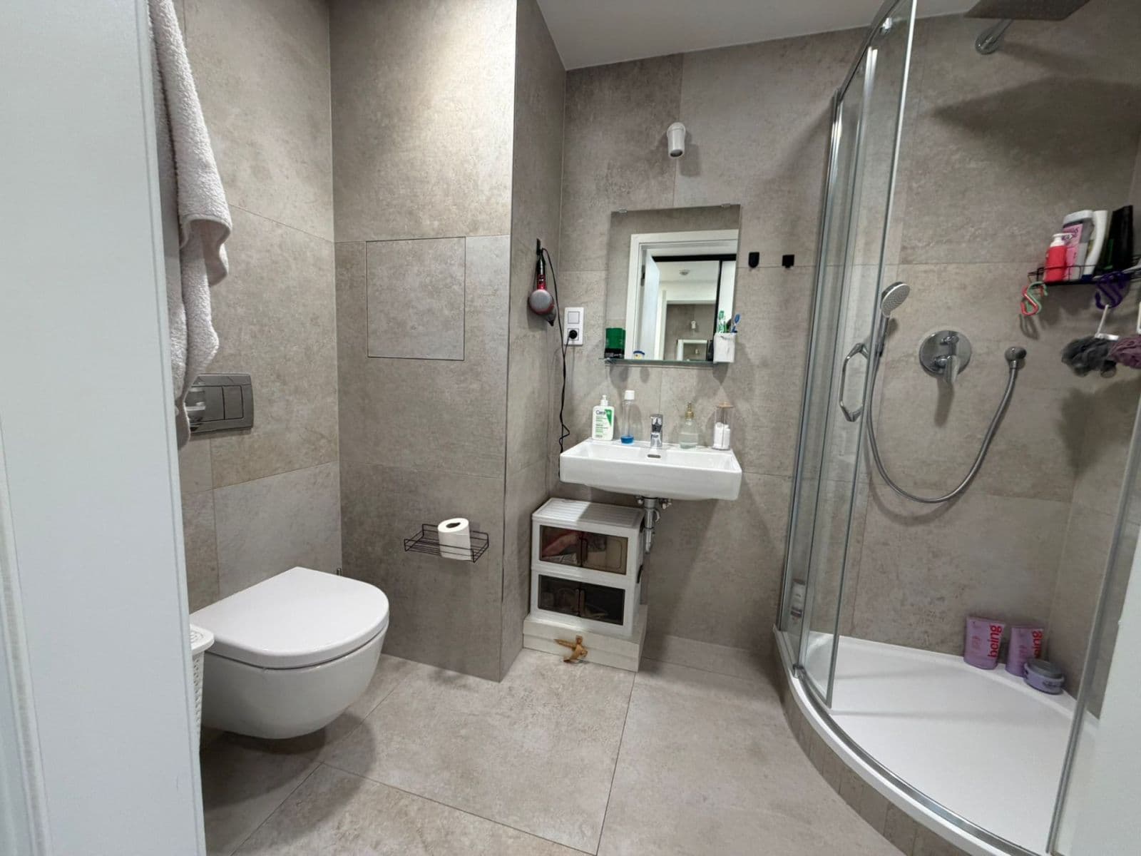 Prenájom bytu 1-izbový 33 m², Tetauerova, Praha, Praha Prenájom bytu 1-izbový 33 m², Tetauerova, Praha, Praha