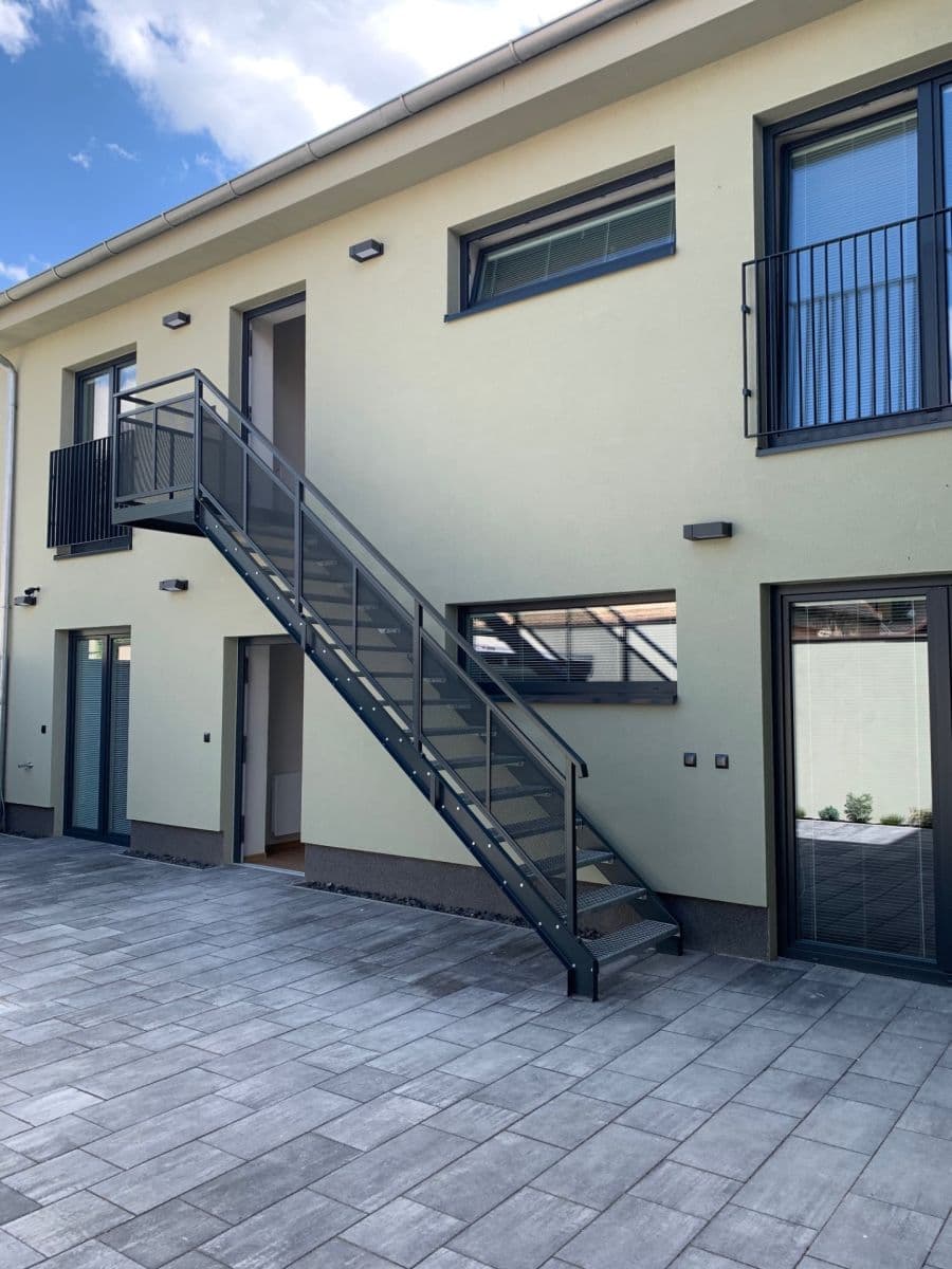 Predaj bytu 3-izbový 99 m², Kokořínská, Mělník, Středočeský kraj Predaj bytu 3-izbový 99 m², Kokořínská, Mělník, Středočeský kraj