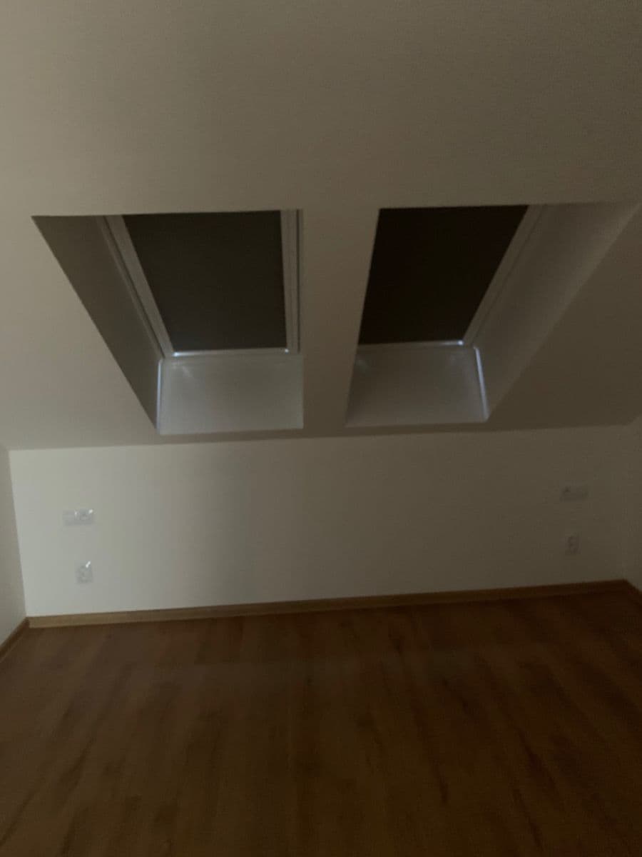 Predaj bytu 3-izbový 99 m², Kokořínská, Mělník, Středočeský kraj Predaj bytu 3-izbový 99 m², Kokořínská, Mělník, Středočeský kraj