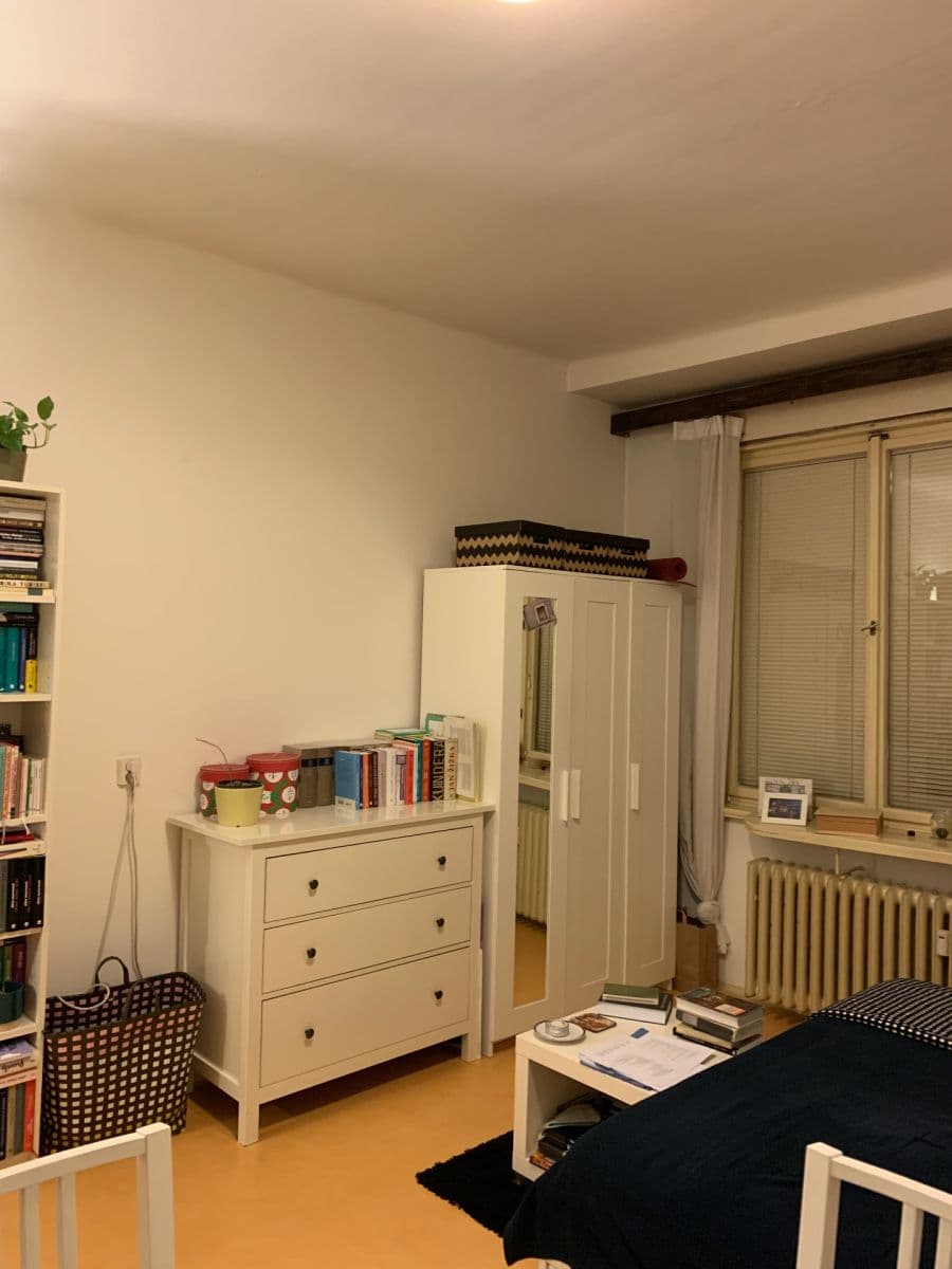 Prenájom bytu Garsoniéra 30 m², Raisova, Praha, Praha Prenájom bytu Garsoniéra 30 m², Raisova, Praha, Praha