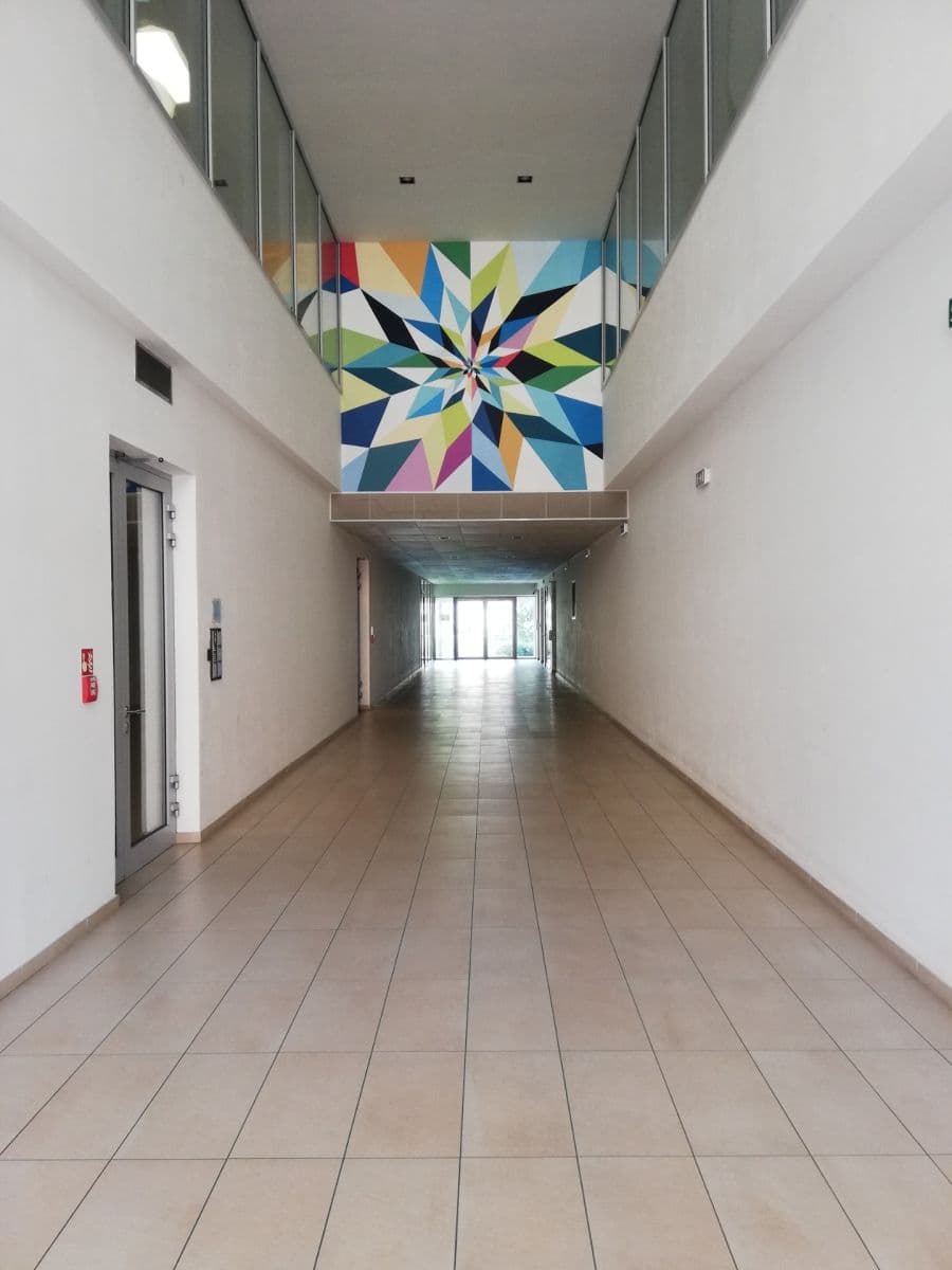 Prenájom bytu 1-izbový 36 m², Komunardů, Praha, Praha Prenájom bytu 1-izbový 36 m², Komunardů, Praha, Praha