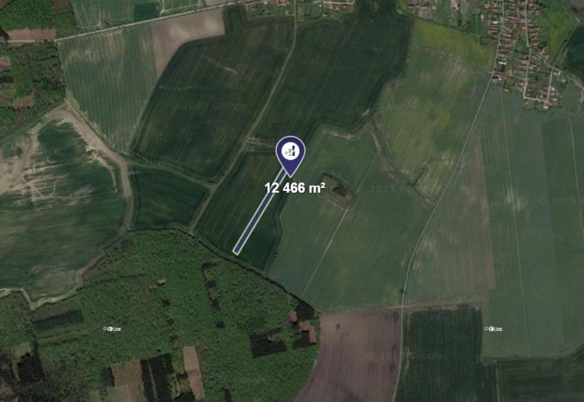Predaj pozemku 2.493 m², Záhornice, Středočeský kraj Predaj pozemku 2.493 m², Záhornice, Středočeský kraj