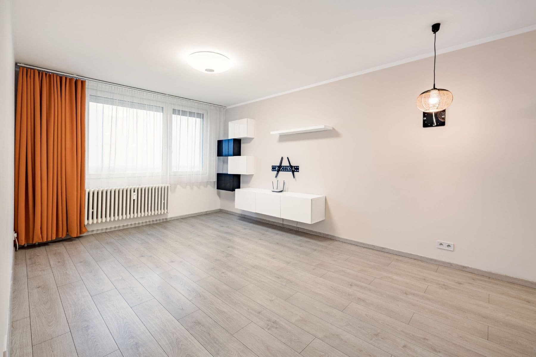 Predaj bytu 3-izbový 68 m², Ke Kateřinkám, Praha, Praha Predaj bytu 3-izbový 68 m², Ke Kateřinkám, Praha, Praha
