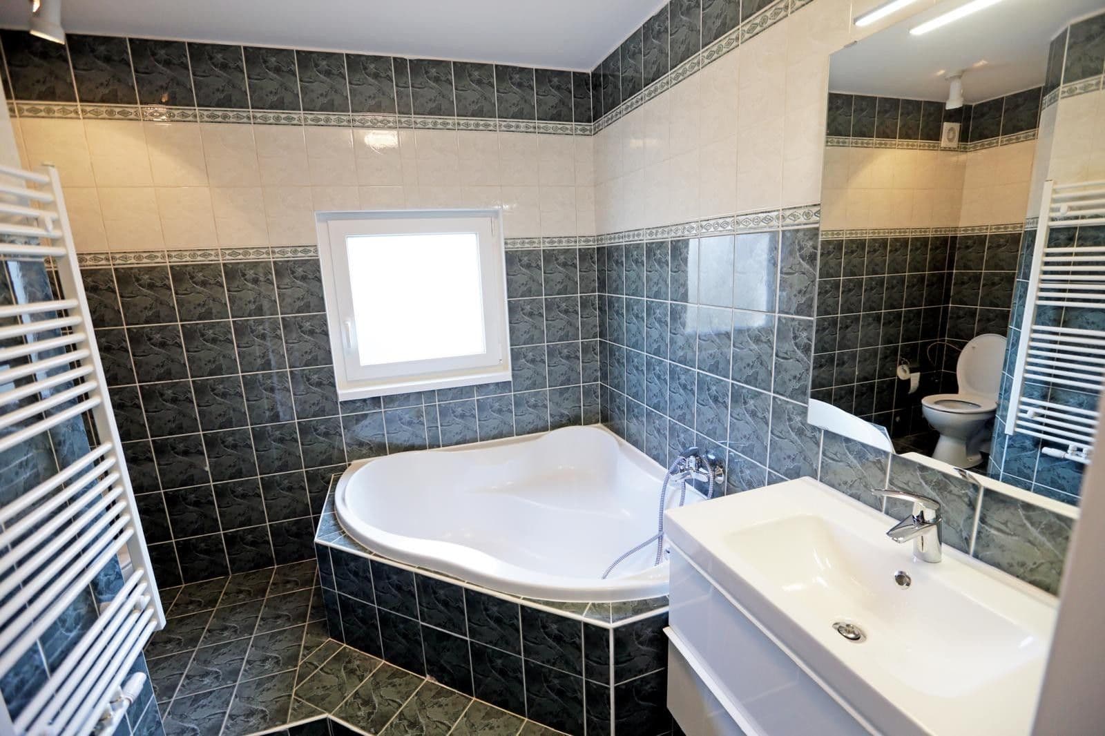 Prenájom bytu 3-izbový 75 m², Na Šmukýřce, Praha, Praha Prenájom bytu 3-izbový 75 m², Na Šmukýřce, Praha, Praha