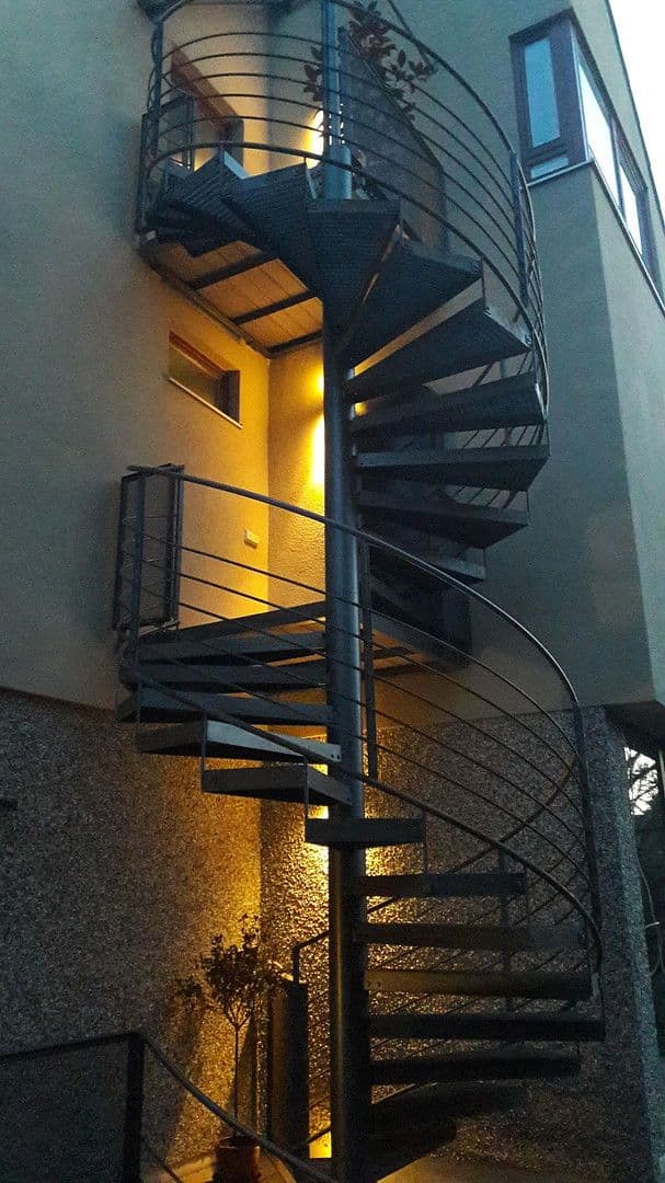 Prenájom bytu 3-izbový 72 m², München, Bavorsko Prenájom bytu 3-izbový 72 m², München, Bavorsko