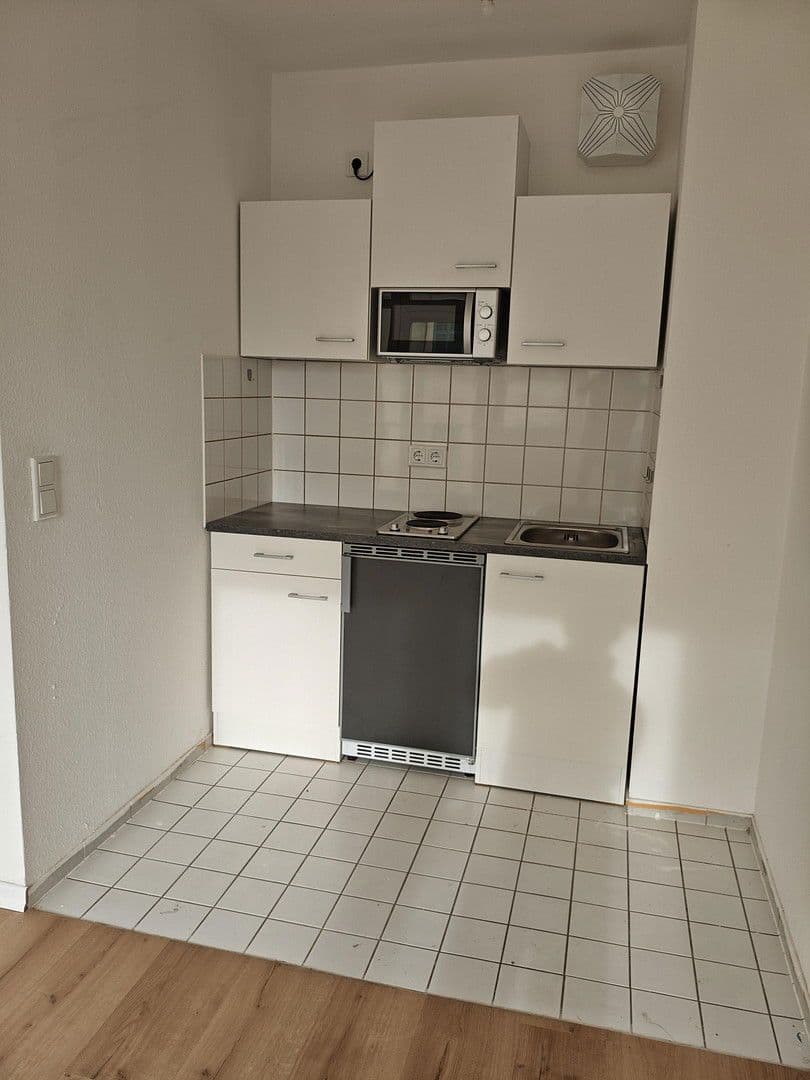 Prenájom bytu 1-izbový 34 m², Knollstraße 4, Ludwigshafen, Porýnie-Falcko Prenájom bytu 1-izbový 34 m², Knollstraße 4, Ludwigshafen, Porýnie-Falcko