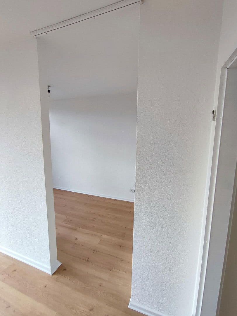Prenájom bytu 1-izbový 34 m², Knollstraße 4, Ludwigshafen, Porýnie-Falcko Prenájom bytu 1-izbový 34 m², Knollstraße 4, Ludwigshafen, Porýnie-Falcko