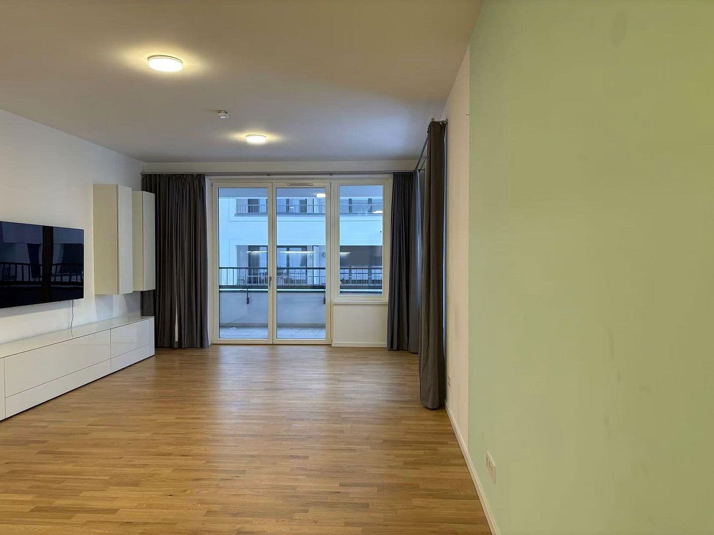 Predaj bytu 3-izbový 95 m², Wilhelmsaue 32, Berlin, Berlín Predaj bytu 3-izbový 95 m², Wilhelmsaue 32, Berlin, Berlín
