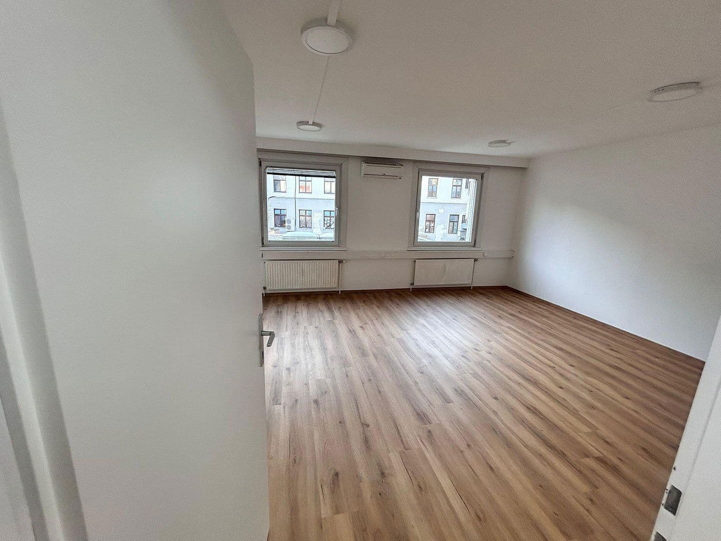 Prenájom kancelárie 425 m², Plunkergasse 13-15, Wien, Viedeň Prenájom kancelárie 425 m², Plunkergasse 13-15, Wien, Viedeň