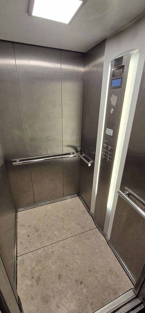 Predaj bytu 3-izbový 87 m², Gelsenkirchen, Severné Porýnie - Westfálsko Predaj bytu 3-izbový 87 m², Gelsenkirchen, Severné Porýnie - Westfálsko