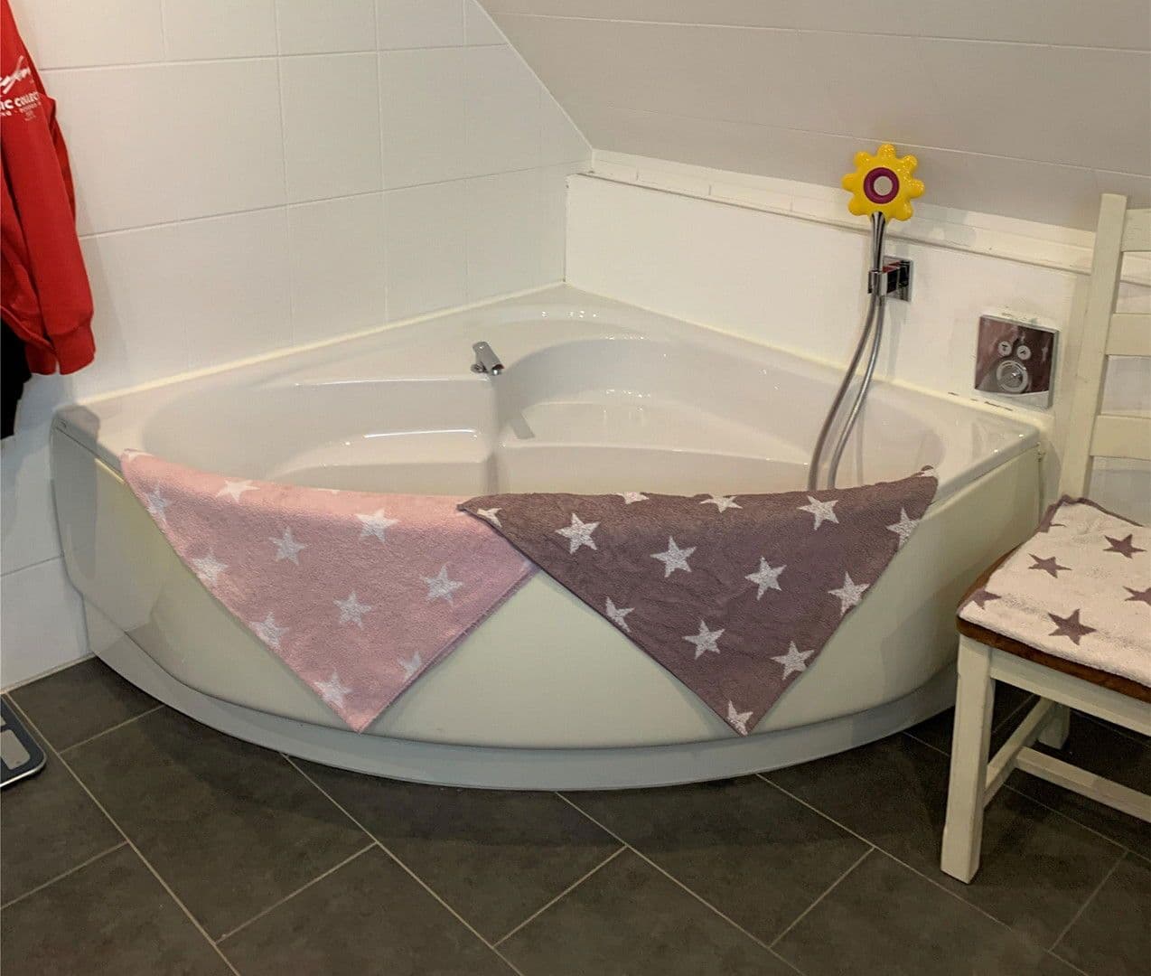 Predaj domu 145 m², pozemek 317 m², Bredelarer Straße 7, Brilon, Severné Porýnie - Westfálsko Predaj domu 145 m², pozemek 317 m², Bredelarer Straße 7, Brilon, Severné Porýnie - Westfálsko