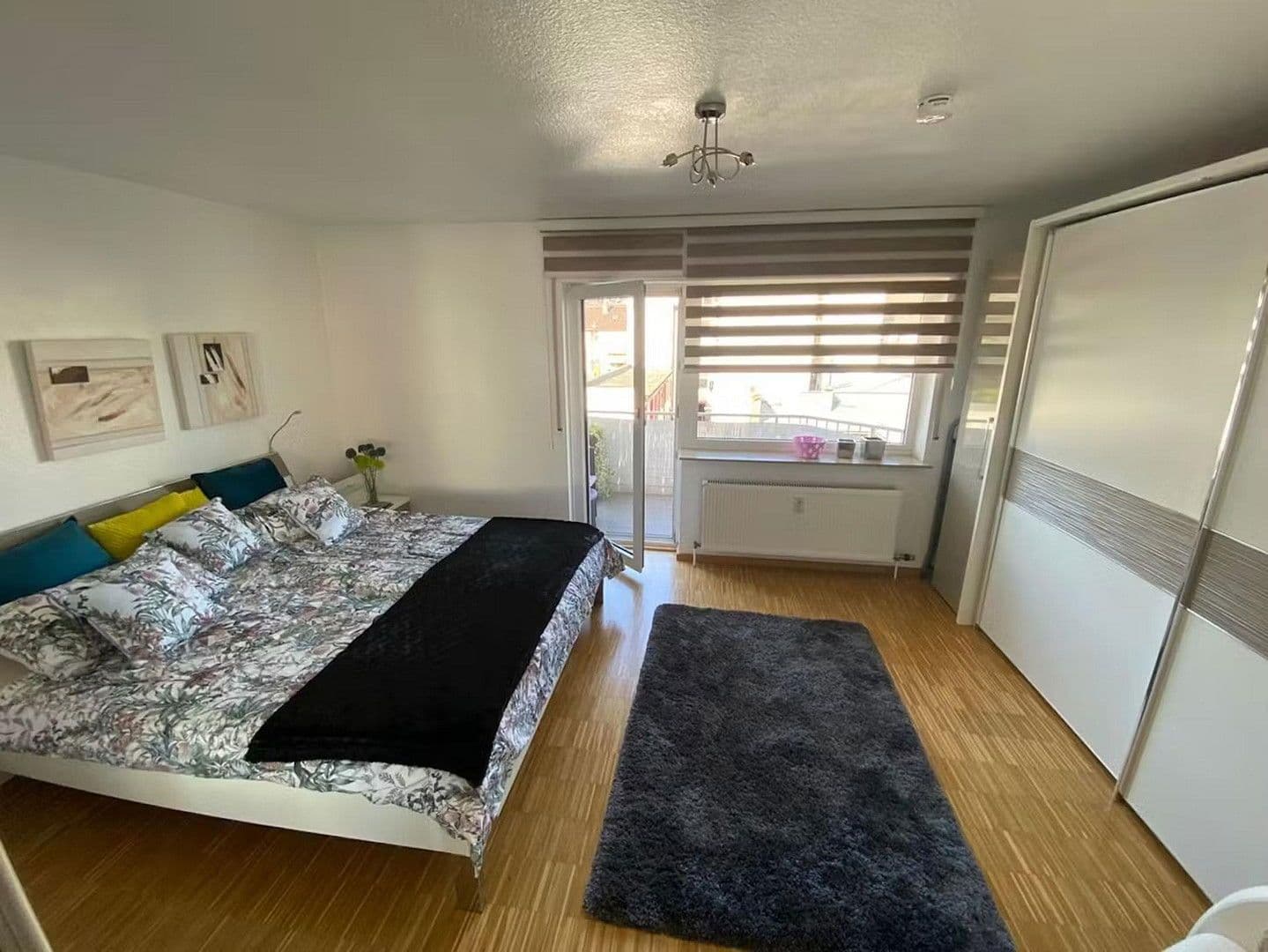 Prenájom bytu 2-izbový 55 m², Mannheim, Bádensko-Wurttembersko Prenájom bytu 2-izbový 55 m², Mannheim, Bádensko-Wurttembersko