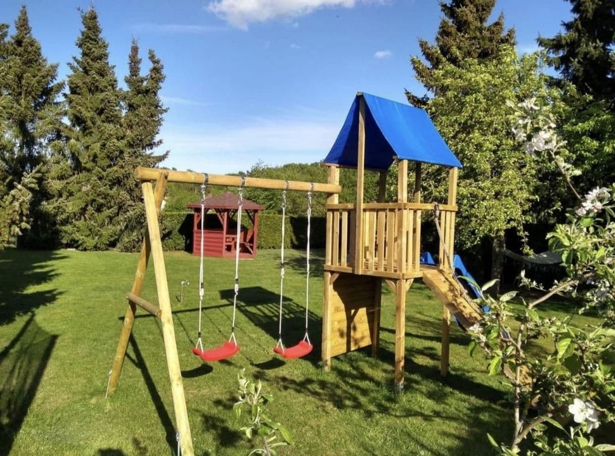 Predaj domu 330 m², pozemek 1.688 m², Korswandt, Meklenbursko-Predpomoransko Predaj domu 330 m², pozemek 1.688 m², Korswandt, Meklenbursko-Predpomoransko