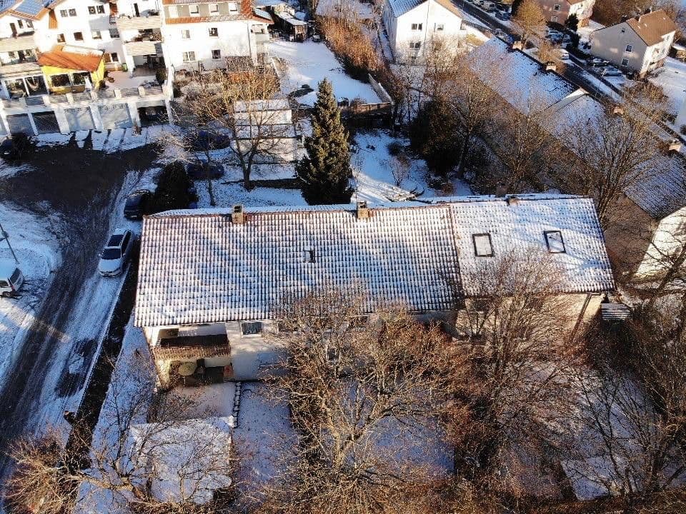 Predaj domu 388 m², pozemek 1.450 m², Bergstraße 30, Engstingen, Bádensko-Wurttembersko Predaj domu 388 m², pozemek 1.450 m², Bergstraße 30, Engstingen, Bádensko-Wurttembersko