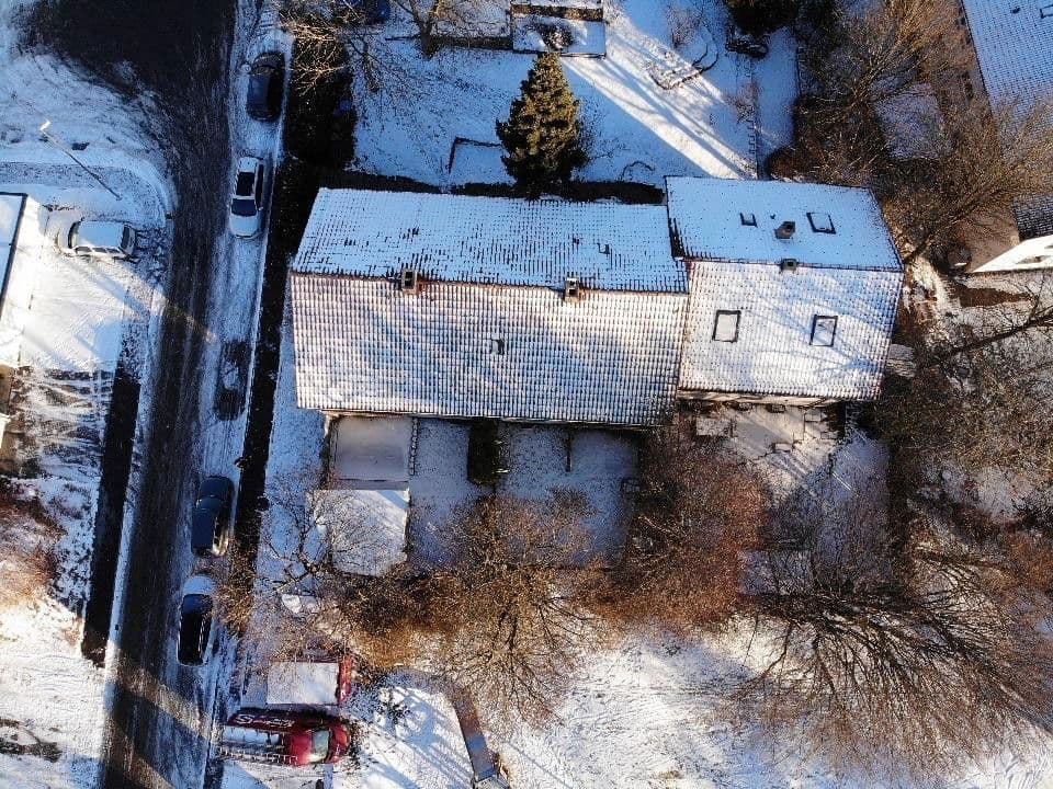 Predaj domu 388 m², pozemek 1.450 m², Bergstraße 30, Engstingen, Bádensko-Wurttembersko Predaj domu 388 m², pozemek 1.450 m², Bergstraße 30, Engstingen, Bádensko-Wurttembersko