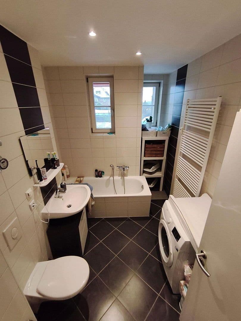 Prenájom bytu 2-izbový 62 m², Gontardweg 137, Leipzig, Sasko Prenájom bytu 2-izbový 62 m², Gontardweg 137, Leipzig, Sasko