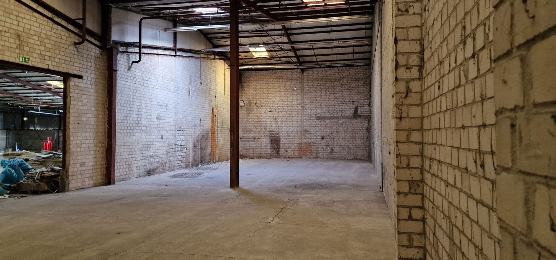 Prenájom nebytového priestoru 5.800 m², Industriestr. 12 a + 12 b, Bergkamen, Severné Porýnie - Westfálsko Prenájom nebytového priestoru 5.800 m², Industriestr. 12 a + 12 b, Bergkamen, Severné Porýnie - Westfálsko