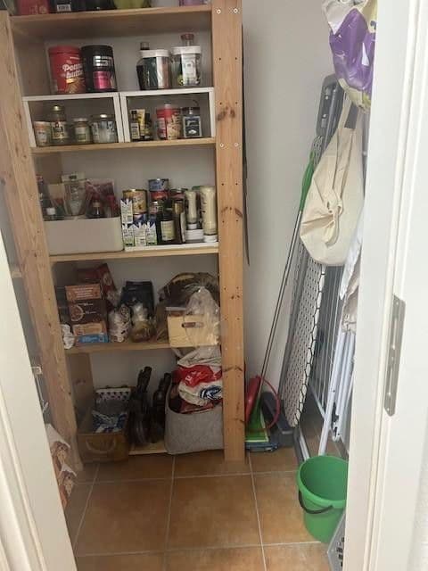 Predaj bytu 3-izbový 97 m², Hürth, Severné Porýnie - Westfálsko Predaj bytu 3-izbový 97 m², Hürth, Severné Porýnie - Westfálsko