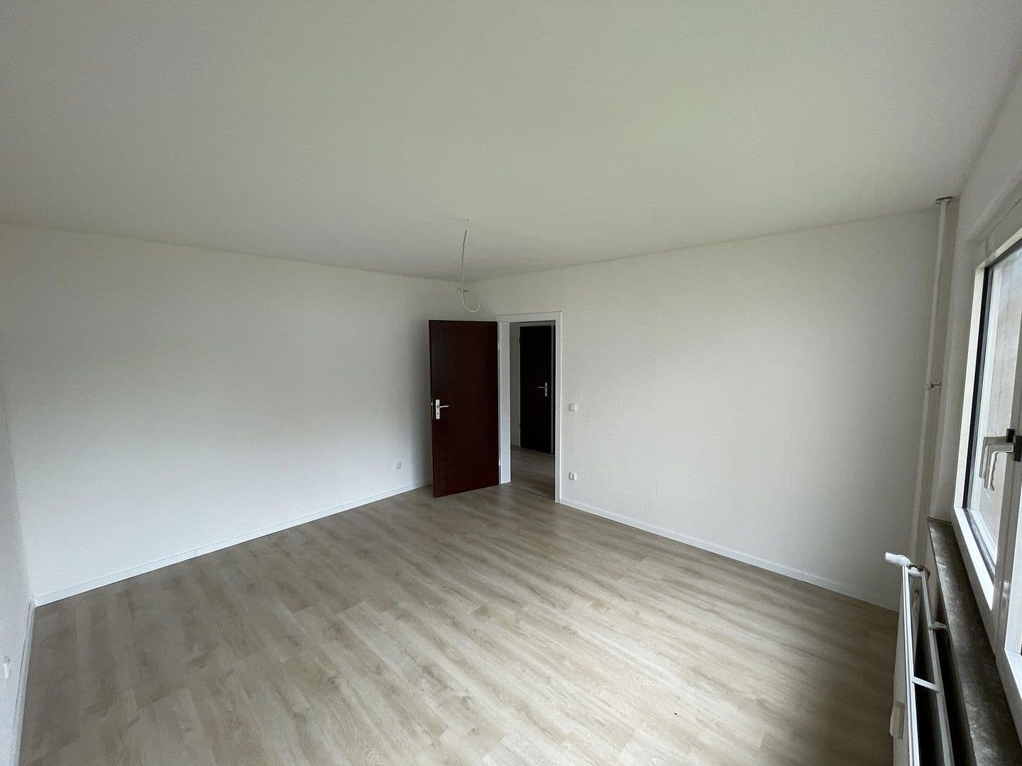 Prenájom bytu 3-izbový 60 m², Winkelstraße 4, Oberhausen, Severné Porýnie - Westfálsko Prenájom bytu 3-izbový 60 m², Winkelstraße 4, Oberhausen, Severné Porýnie - Westfálsko