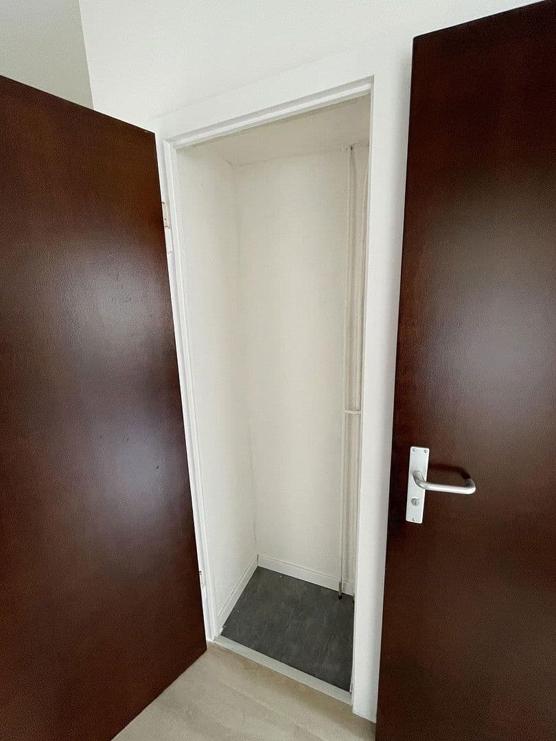 Prenájom bytu 3-izbový 60 m², Winkelstraße 4, Oberhausen, Severné Porýnie - Westfálsko Prenájom bytu 3-izbový 60 m², Winkelstraße 4, Oberhausen, Severné Porýnie - Westfálsko